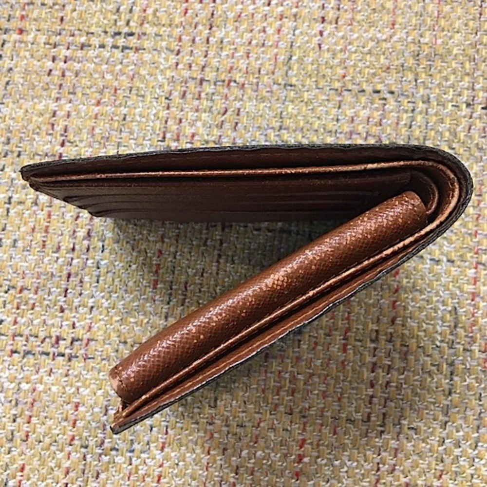 LOUIS VUITTON LV Monogramed Bifold Wallet CA0092 COMES WITH: LV Dust Bag